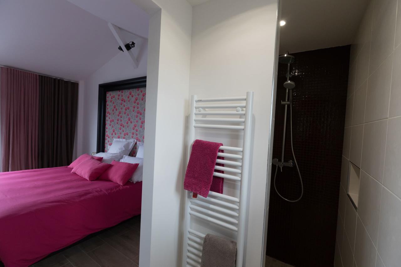 Chut ! C'Est Ici Hotel Venelles Luaran gambar
