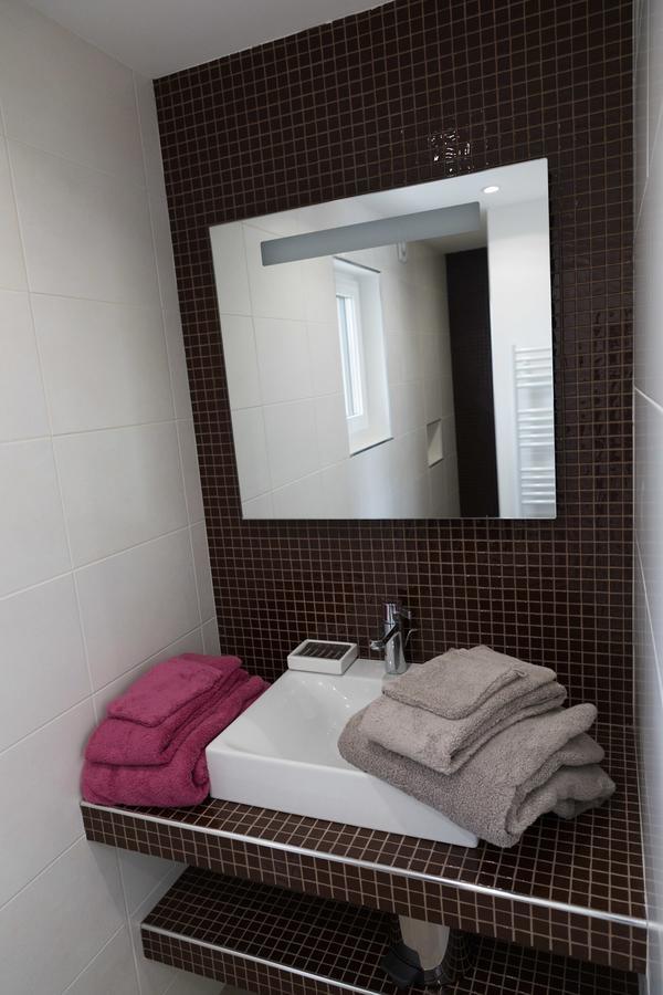 Chut ! C'Est Ici Hotel Venelles Luaran gambar