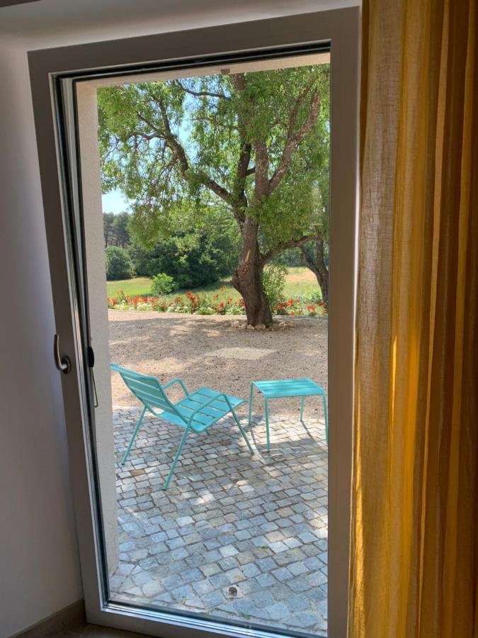 Chut ! C'Est Ici Hotel Venelles Luaran gambar